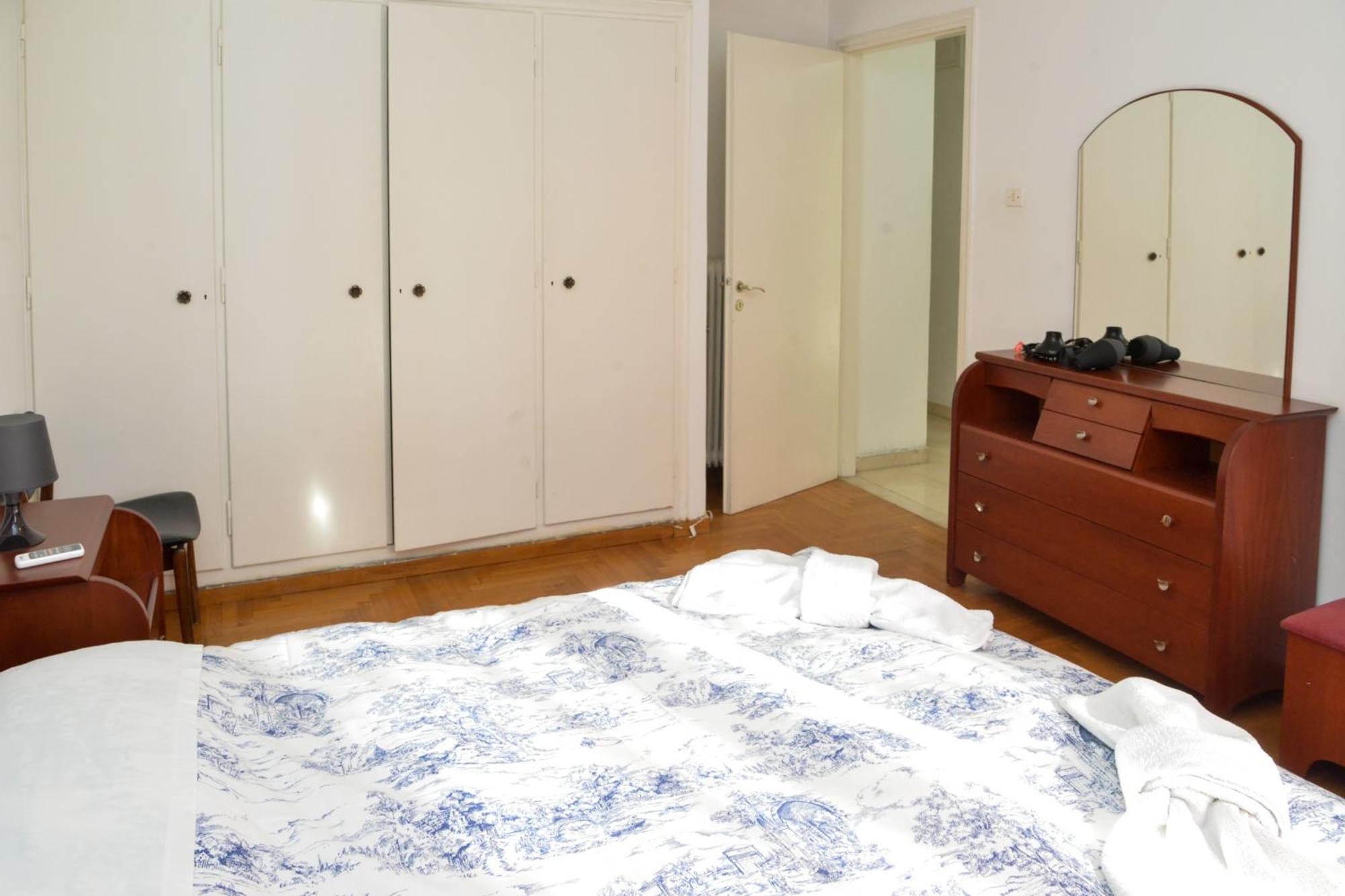 Apartamento Acropolis Amazing Balcony View 3 Minutes Walking To The Museum Atenas Exterior foto